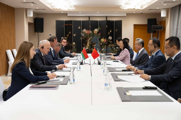 白俄罗斯1_600.jpg